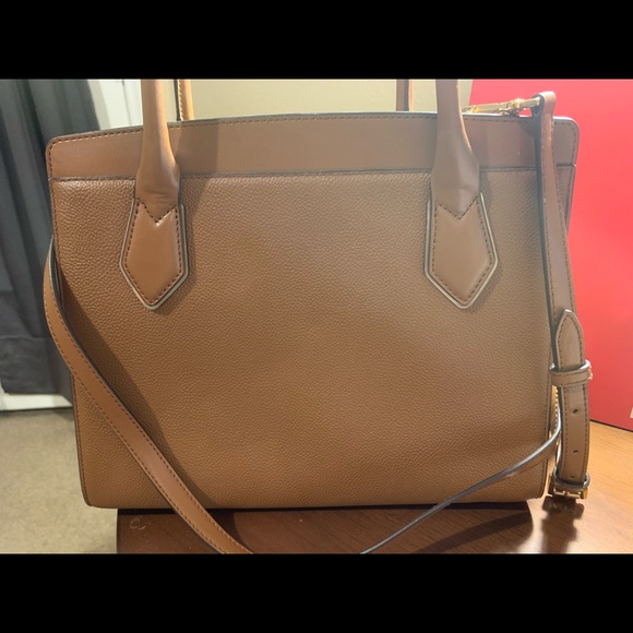 Authentic Michael Kors Purse - Picture 2 of 8